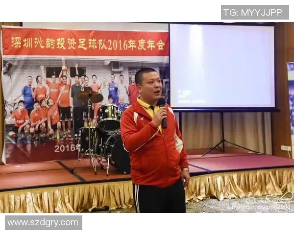 上海足球队实力变革引发热议展望未来发展与挑战